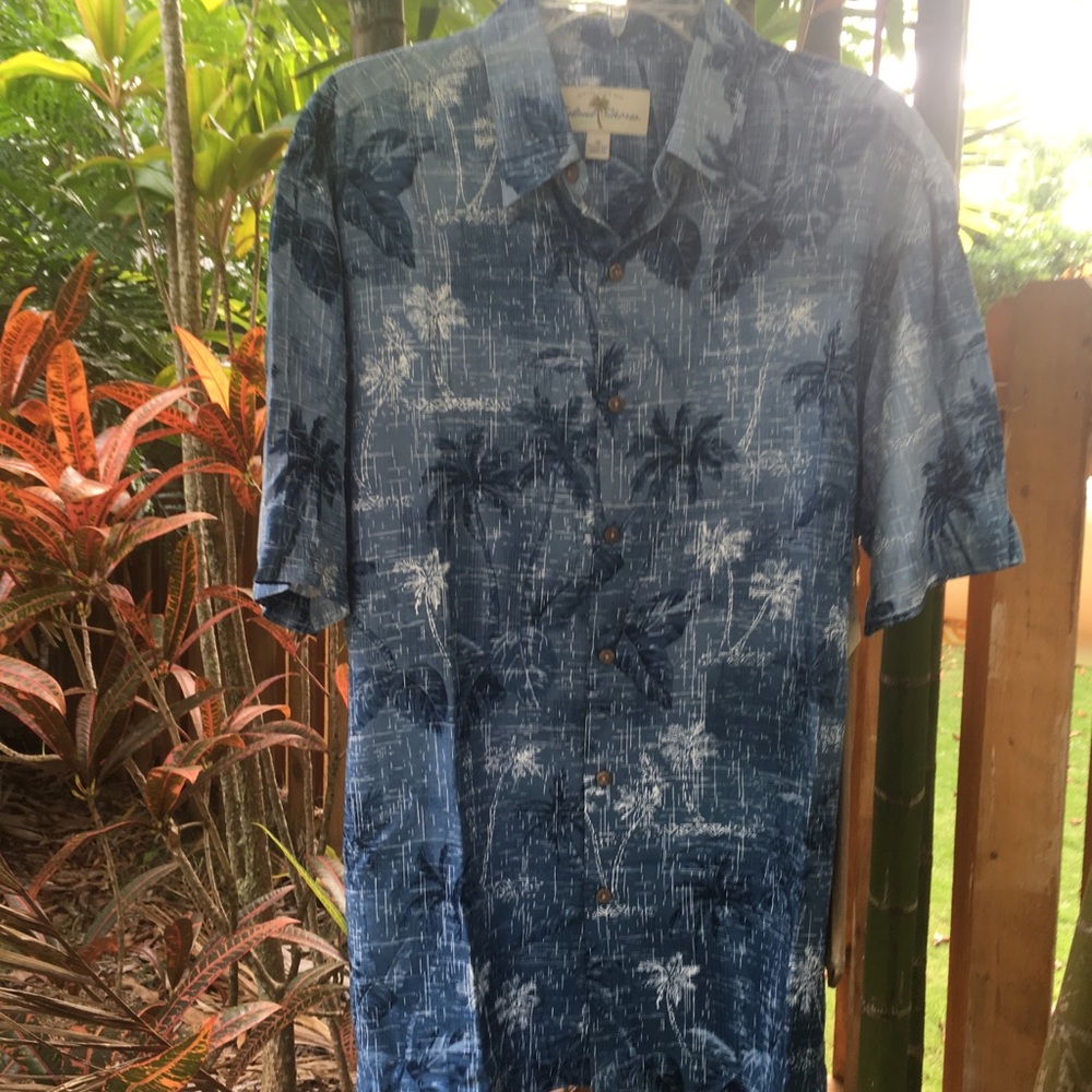 Island Shores Men’s Aloha Shirt